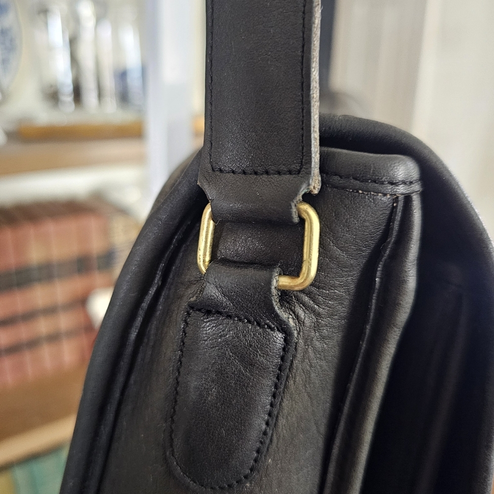 Rare! 80s Coach United States Stamp Ranch Stewardess Saddle Bag Black 0588-130 - Picture 3 of 16